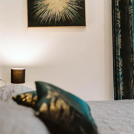 Michelangelo Luxury - Colosseo & Wi-fi 4* روما