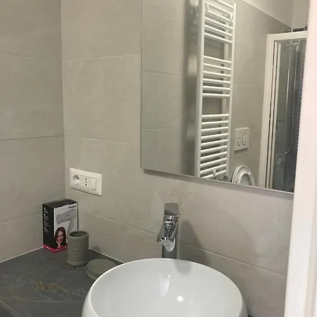 Michelangelo Luxury - Colosseo & Wi-fi بيت ضيافة